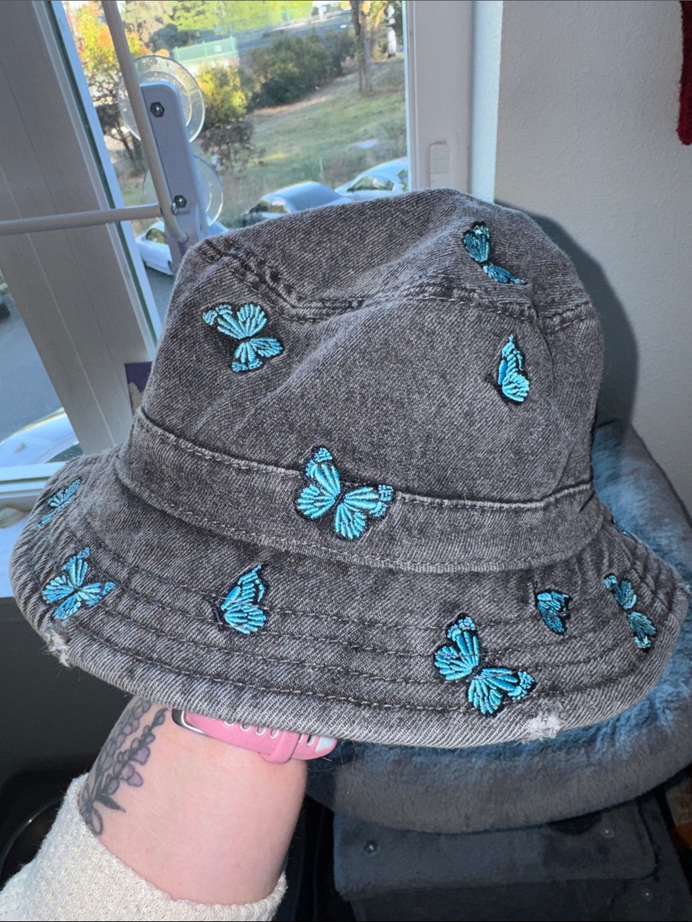 American Eagle Outfitters Gray Denim Bucket Hat with Turquoise Butterflies